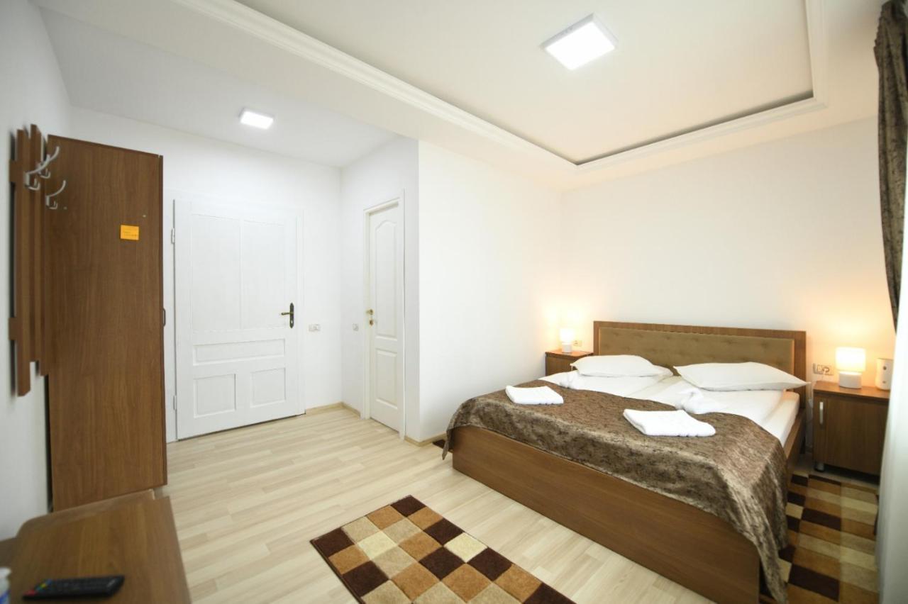 Ferienwohnung Casa Mirandre Haţeg Exterior foto