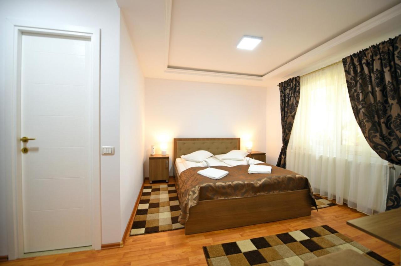 Ferienwohnung Casa Mirandre Haţeg Exterior foto
